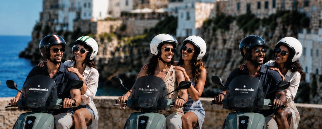 Apulian Scooter Tour tra mare, borghi e storia